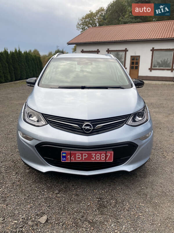 Хэтчбек Opel Ampera-e 2018 в Львове