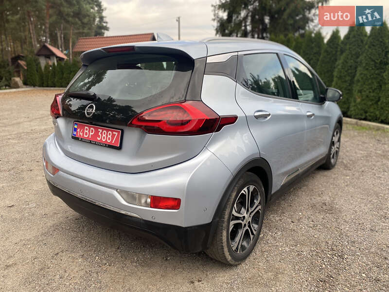 Хэтчбек Opel Ampera-e 2018 в Львове