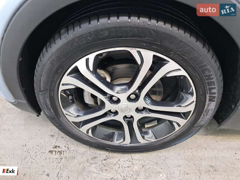Хэтчбек Opel Ampera-e 2018 в Львове