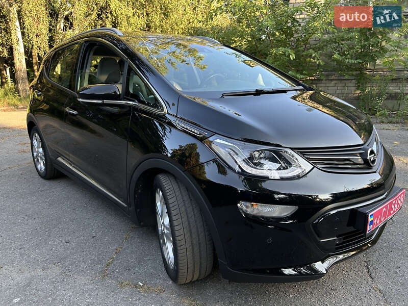 Opel Ampera-e 2020