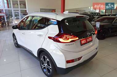 Хэтчбек Opel Ampera-e 2019 в 