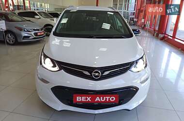 Хэтчбек Opel Ampera-e 2019 в 