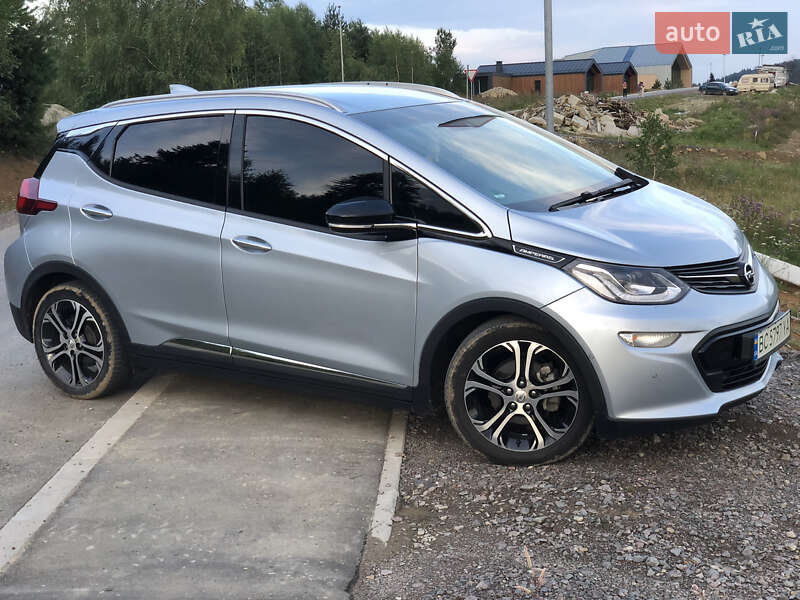 Хетчбек Opel Ampera-e 2018 в Дрогобичі