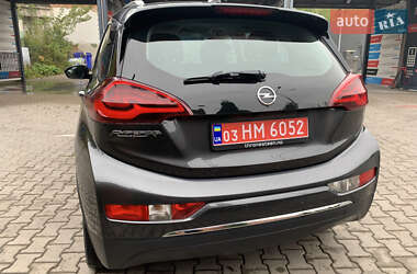 Хэтчбек Opel Ampera-e 2017 в 