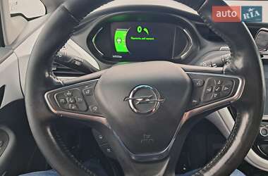 Хэтчбек Opel Ampera-e 2020 в 