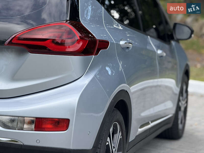 Хэтчбек Opel Ampera-e 2017 в Дрогобыче