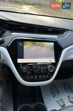 Хэтчбек Opel Ampera-e 2017 в 