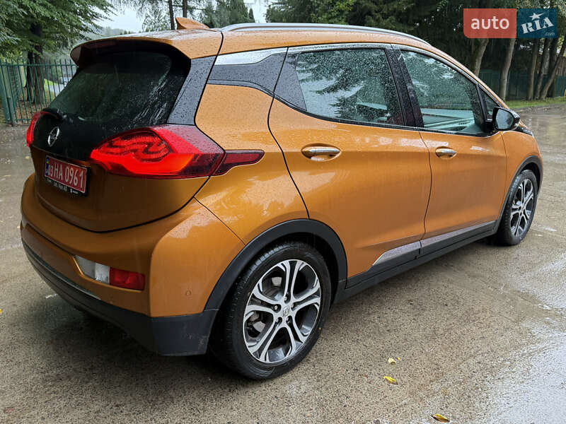 Хэтчбек Opel Ampera-e 2017 в Львове