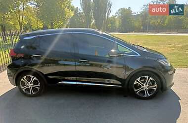 Хэтчбек Opel Ampera-e 2019 в 