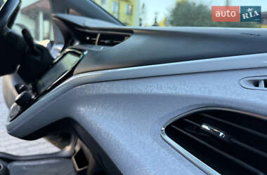 Хэтчбек Opel Ampera-e 2020 в 