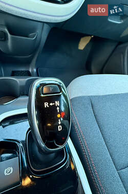 Хэтчбек Opel Ampera-e 2020 в 