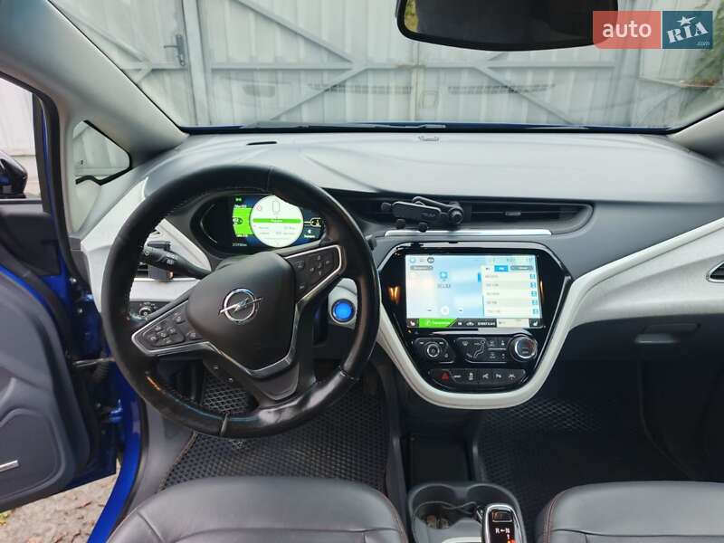 Хэтчбек Opel Ampera-e 2018 в Броварах
