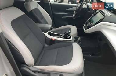 Хэтчбек Opel Ampera-e 2019 в 