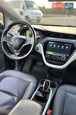 Хэтчбек Opel Ampera-e 2017 в 