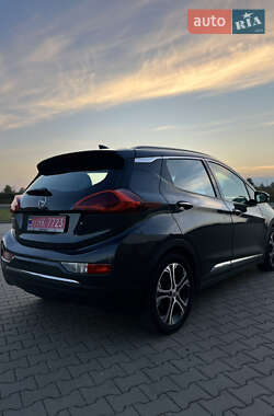 Хэтчбек Opel Ampera-e 2017 в 