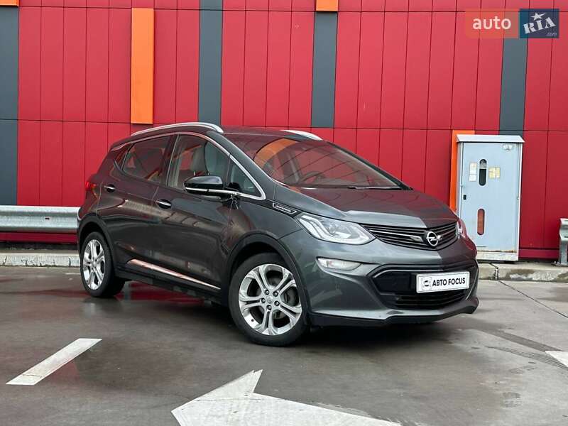 Opel Ampera-e 2019