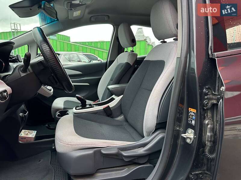 Хетчбек Opel Ampera-e 2019 в Києві