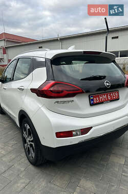 Хэтчбек Opel Ampera-e 2018 в 
