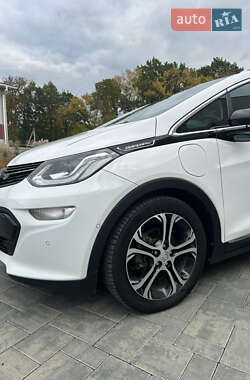 Хэтчбек Opel Ampera-e 2018 в 
