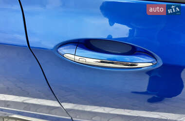 Хэтчбек Opel Ampera-e 2019 в 