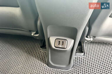 Хэтчбек Opel Ampera-e 2019 в 