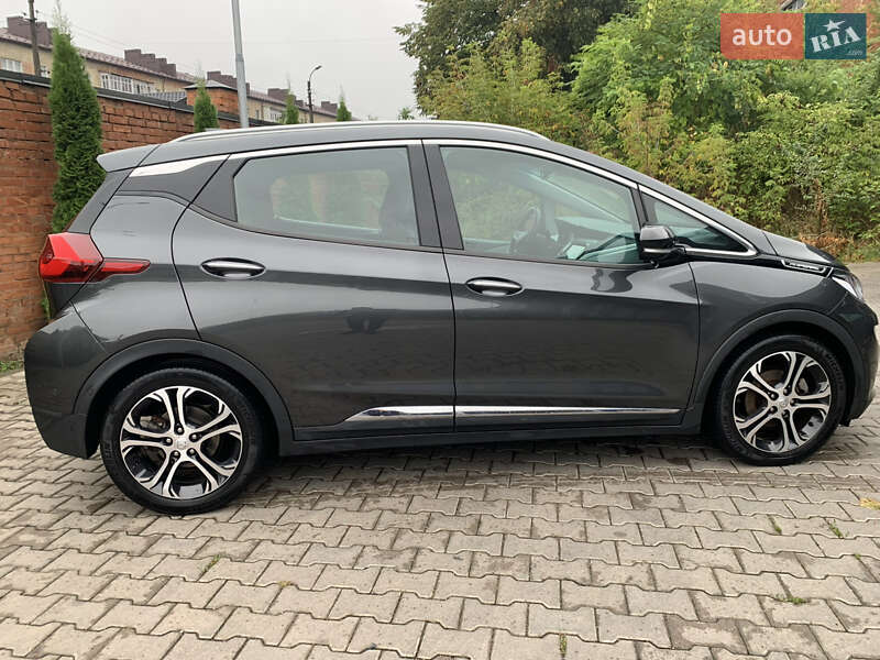 Хэтчбек Opel Ampera-e 2017 в Коломые фото 20 Хэтчбек Opel Ampera-e 2017 в Коломые