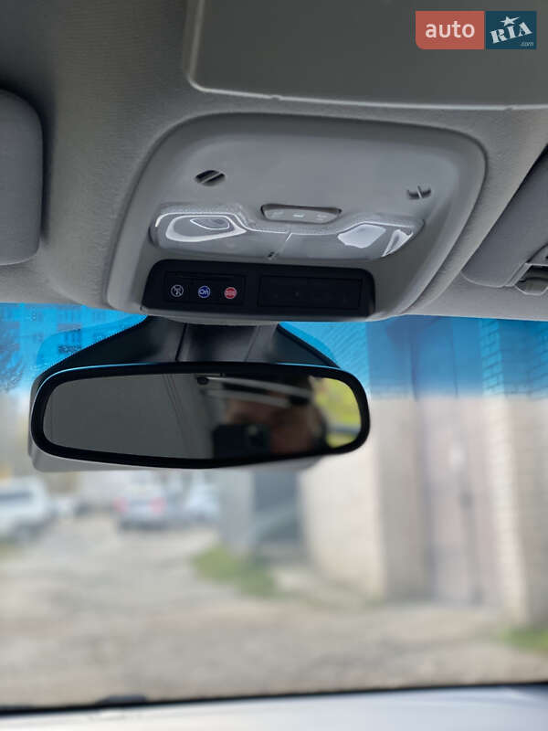 Хэтчбек Opel Ampera-e 2020 в Тернополе фото 29 Хэтчбек Opel Ampera-e 2020 в Тернополе