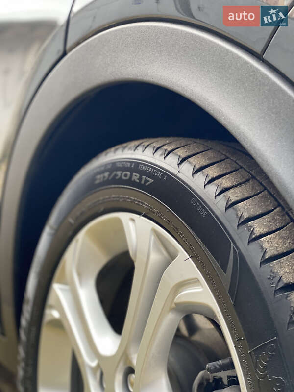 Хэтчбек Opel Ampera-e 2020 в Тернополе фото 41 Хэтчбек Opel Ampera-e 2020 в Тернополе