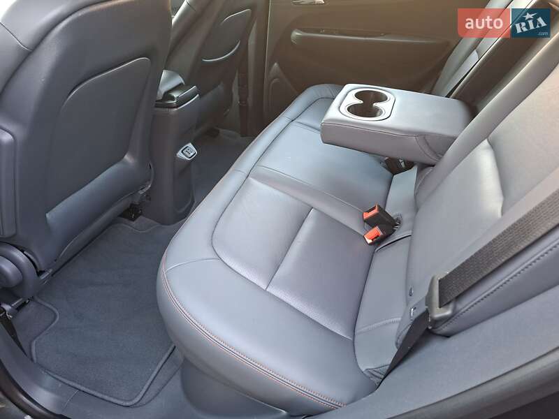 Хэтчбек Opel Ampera-e 2020 в Виннице