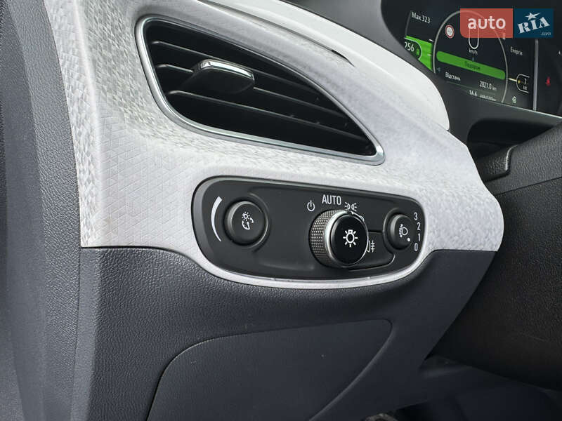 Хетчбек Opel Ampera-e 2017 в Коломиї