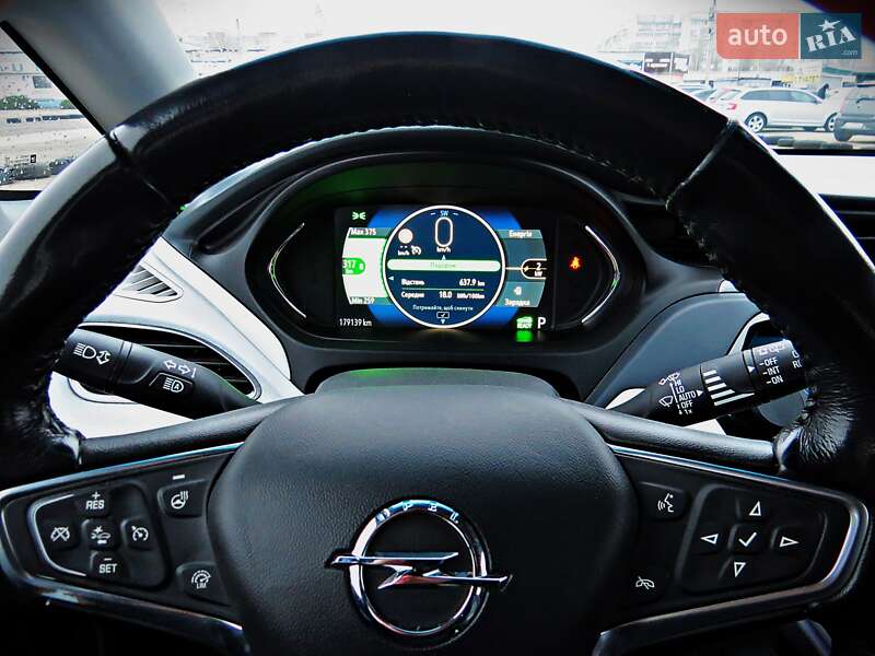 Хетчбек Opel Ampera-e 2018 в Черкасах
