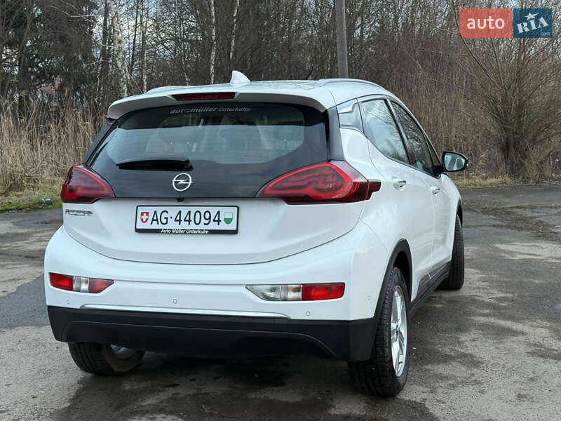 Хэтчбек Opel Ampera-e 2019 в Львове фото 12 Хэтчбек Opel Ampera-e 2019 в Львове