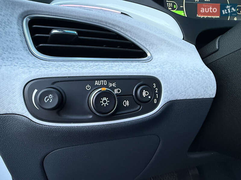 Хэтчбек Opel Ampera-e 2019 в Львове фото 61 Хэтчбек Opel Ampera-e 2019 в Львове