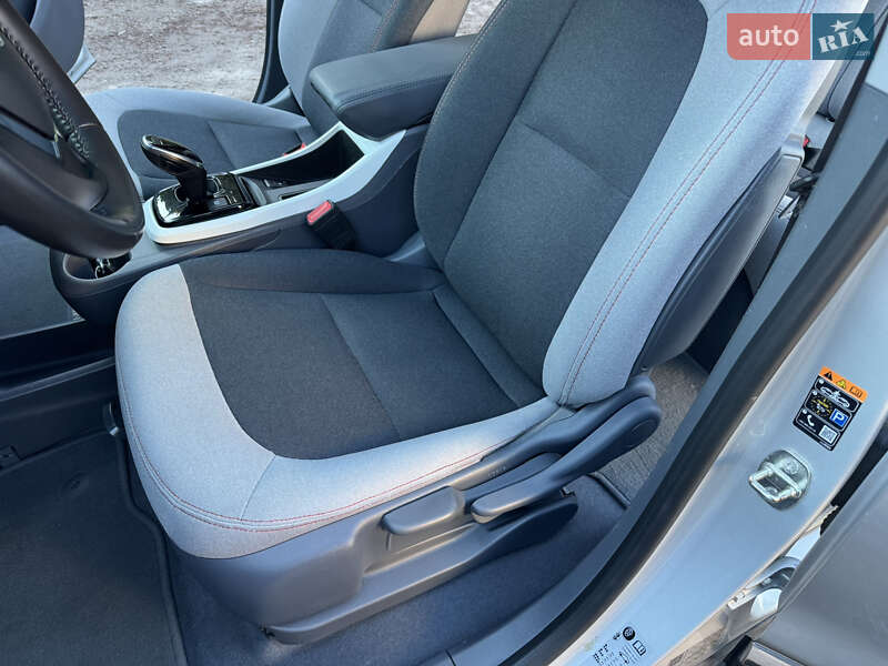 Хэтчбек Opel Ampera-e 2019 в Ровно фото 24 Хэтчбек Opel Ampera-e 2019 в Ровно