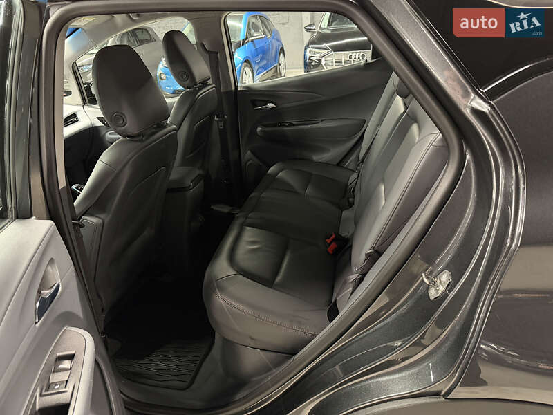 Хэтчбек Opel Ampera-e 2017 в Владимире фото 9 Хэтчбек Opel Ampera-e 2017 в Владимире