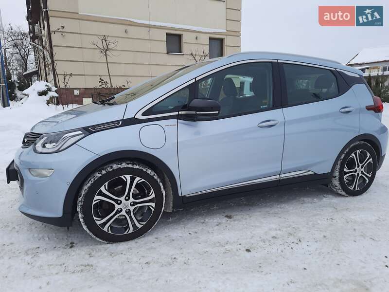 Хэтчбек Opel Ampera-e 2017 в Золочеве фото 6 Хэтчбек Opel Ampera-e 2017 в Золочеве