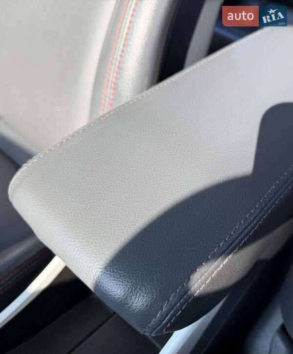 Хэтчбек Opel Ampera-e 2019 в Львове фото 71 Хэтчбек Opel Ampera-e 2019 в Львове