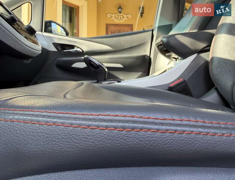 Хэтчбек Opel Ampera-e 2019 в Львове фото 73 Хэтчбек Opel Ampera-e 2019 в Львове