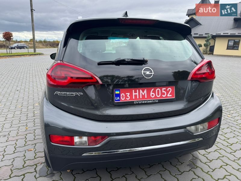 Хэтчбек Opel Ampera-e 2017 в Коломые