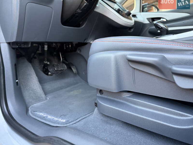 Хэтчбек Opel Ampera-e 2020 в Черновцах фото 40 Хэтчбек Opel Ampera-e 2020 в Черновцах