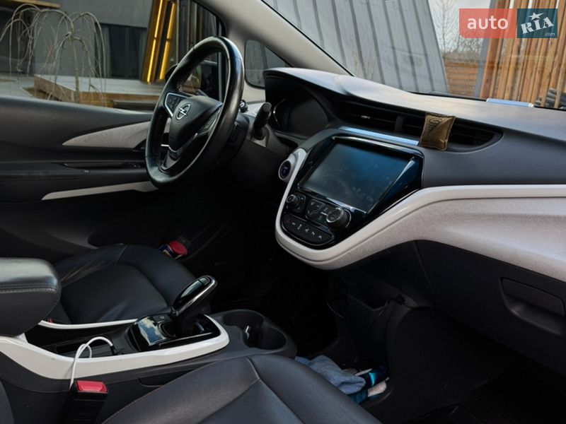 Хетчбек Opel Ampera-e 2017 в Житомирі фото 5 Хетчбек Opel Ampera-e 2017 в Житомирі