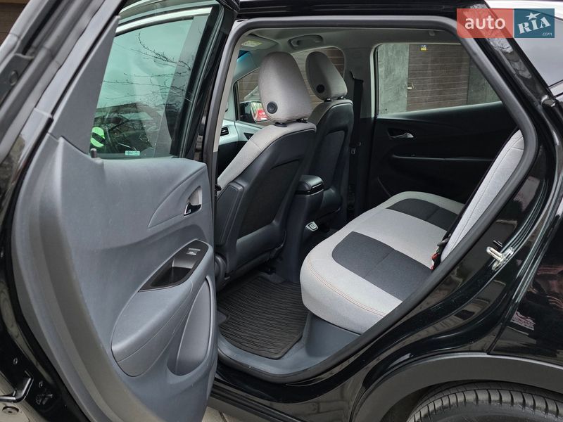 Хэтчбек Opel Ampera-e 2019 в Тернополе фото 32 Хэтчбек Opel Ampera-e 2019 в Тернополе