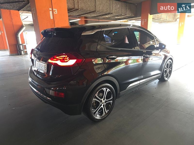 Хетчбек Opel Ampera-e 2019 в Львові