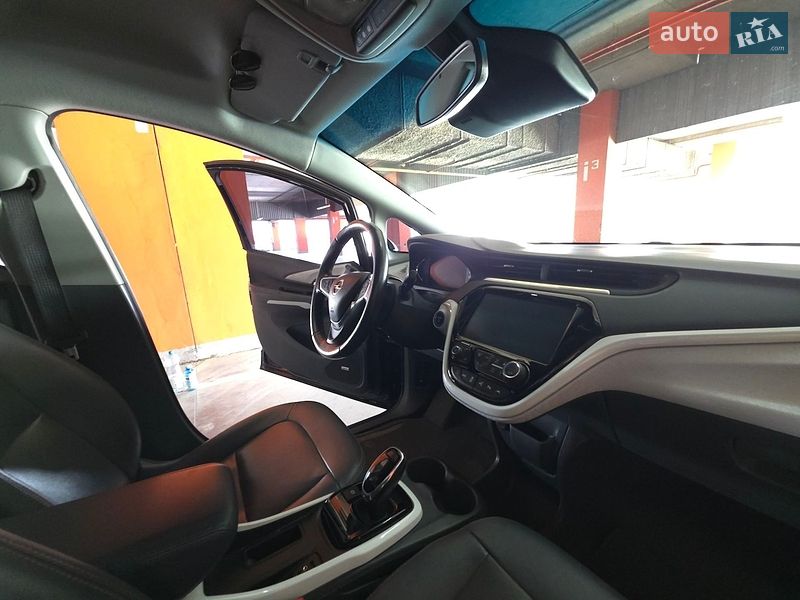 Хетчбек Opel Ampera-e 2019 в Львові