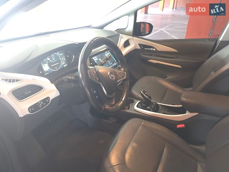 Хетчбек Opel Ampera-e 2019 в Львові