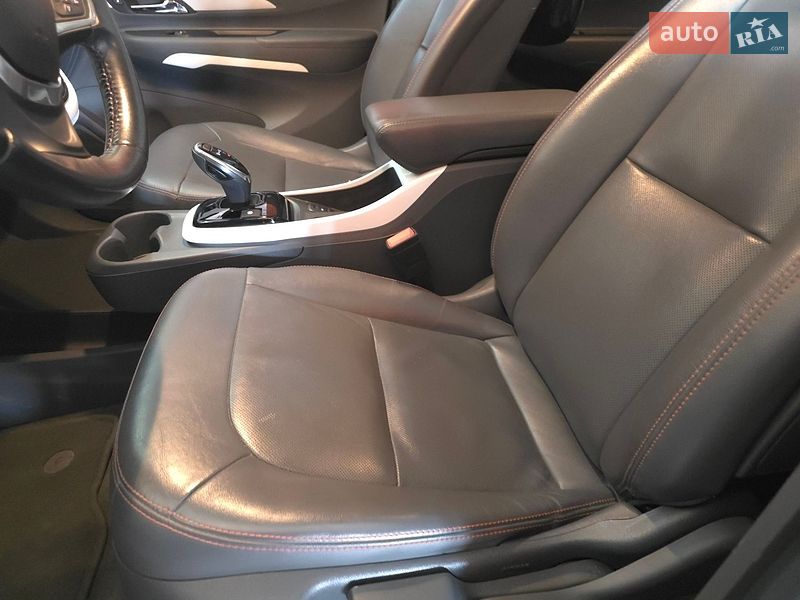 Хетчбек Opel Ampera-e 2019 в Львові