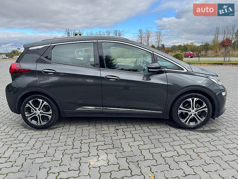 Хэтчбек Opel Ampera-e 2017 в Коломые