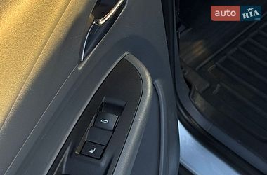 Хэтчбек Opel Ampera-e 2017 в Житомире