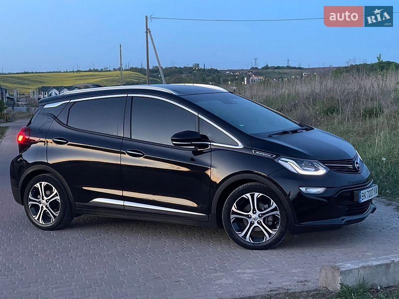 Хэтчбек Opel Ampera-e 2019 в Ровно