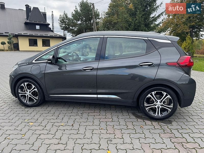 Хэтчбек Opel Ampera-e 2017 в Коломые фото 10 Хэтчбек Opel Ampera-e 2017 в Коломые